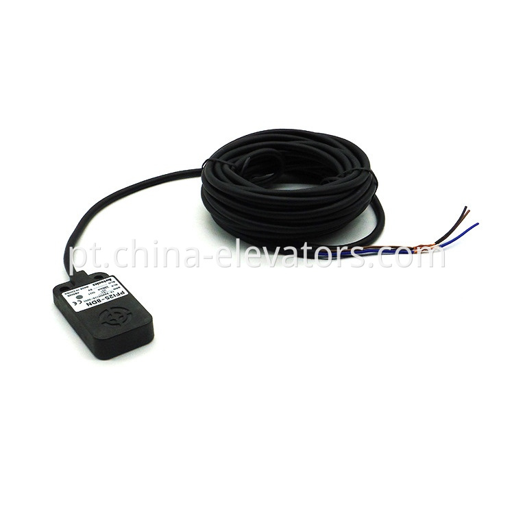 Chave de proximidade PFI25-8DN para portas de elevador Hyundai PFI25-8DN Proximity Switch for Hyundai Elevator Doors